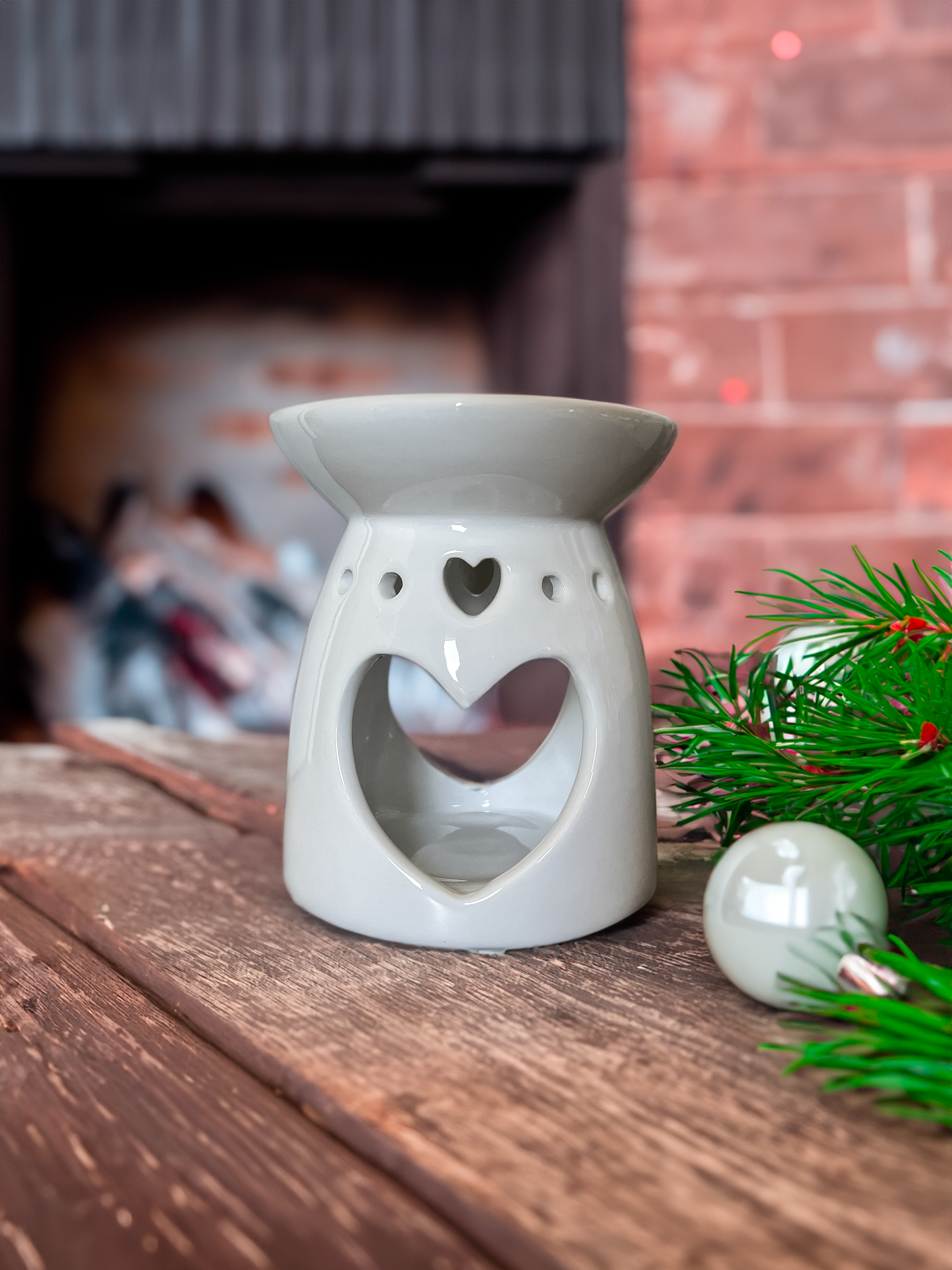 Large wax and oil burner